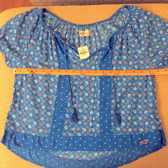 Hollister Top - Picture 5 of 7